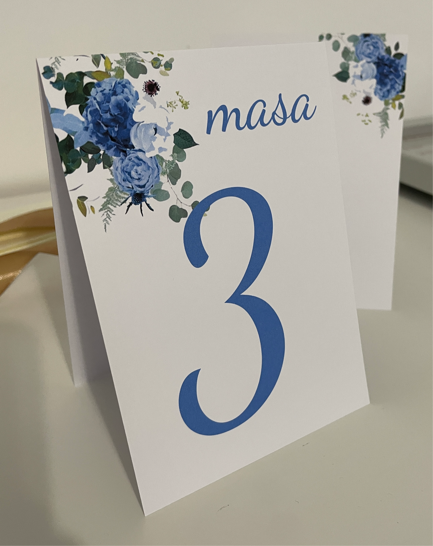 Număr de masă - Blue bouquet