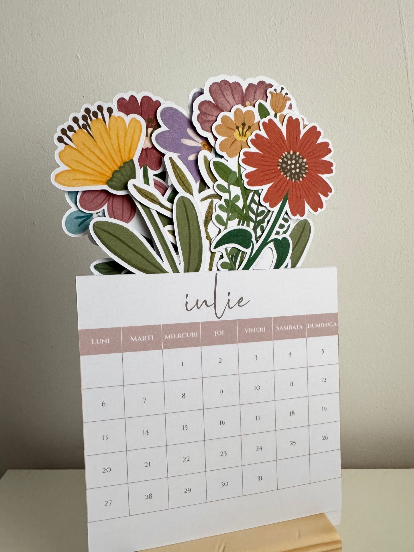 Calendar de birou - Floral
